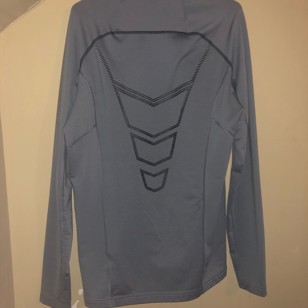 Nike Pro pull-over - Picture 2 of 3